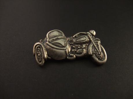 Harley-Davidson zijspan motor zilverkleurig
